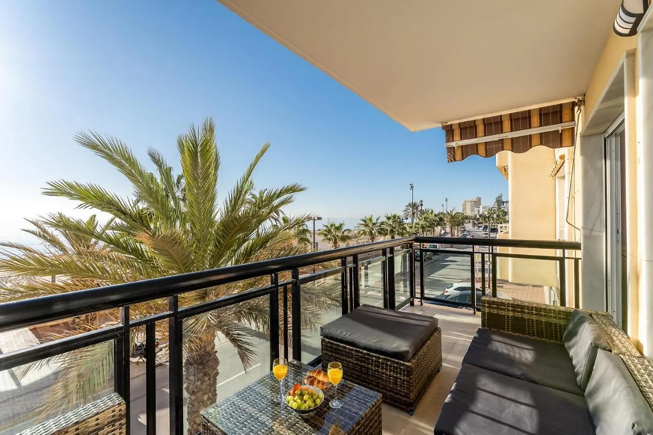 Superb Location Beachfront , 3 Bed With Terrace Fuengirola