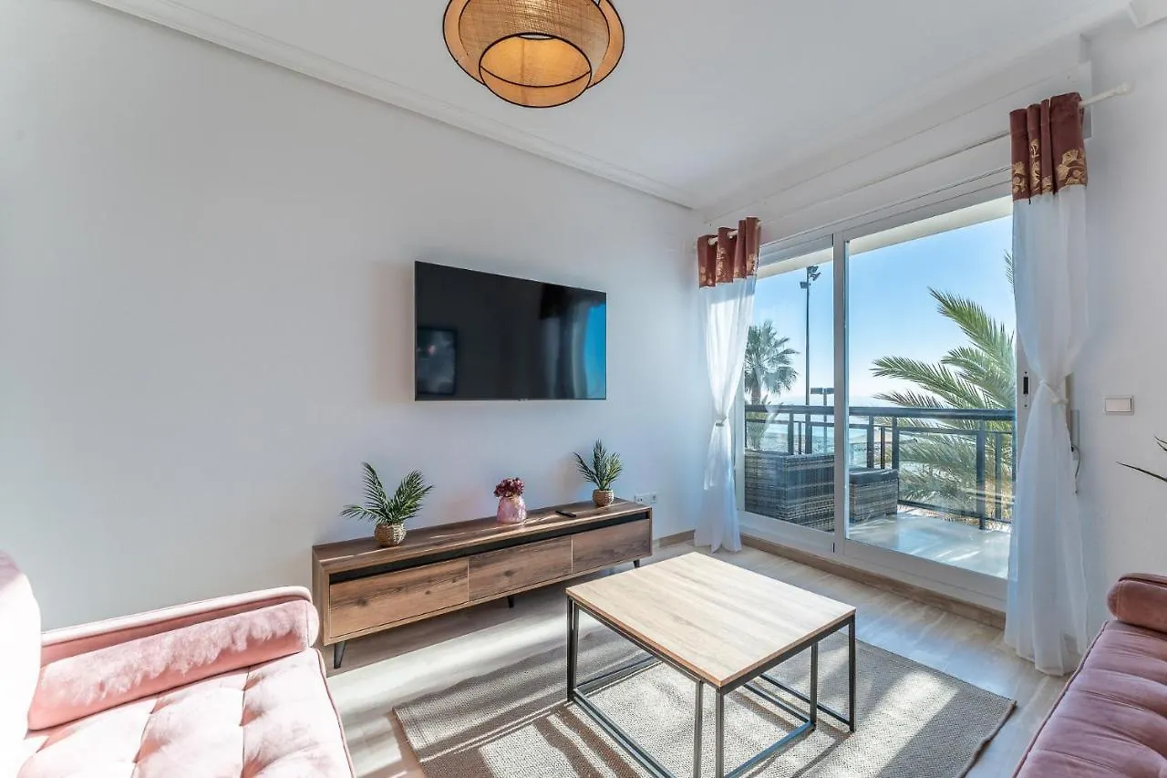Superb Location Beachfront , 3 Bed With Terrace Fuengirola