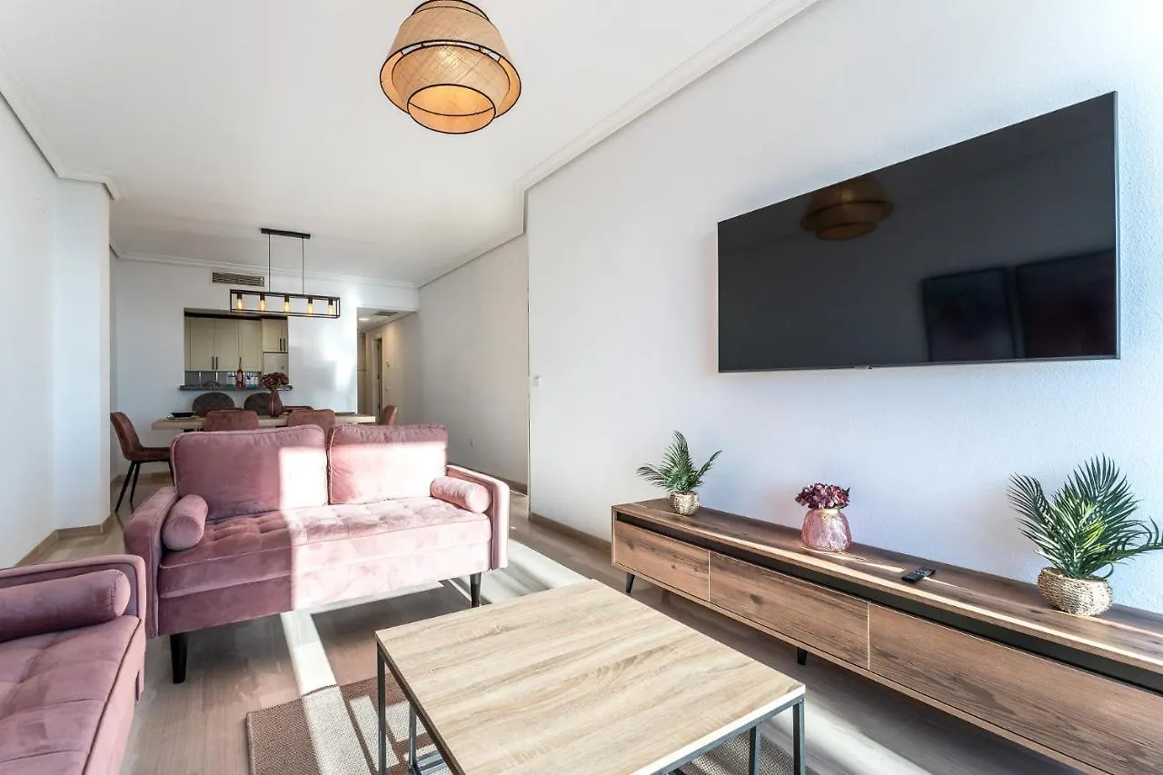 Superb Location Beachfront , 3 Bed With Terrace Fuengirola 0*,