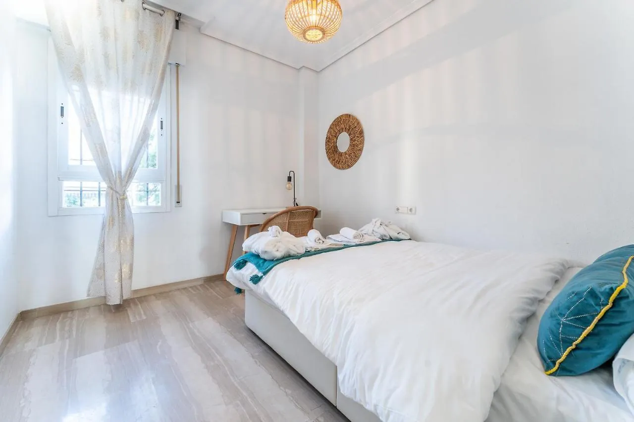 Superb Location Beachfront , 3 Bed With Terrace Fuengirola 0*,  España